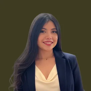 Lina L.